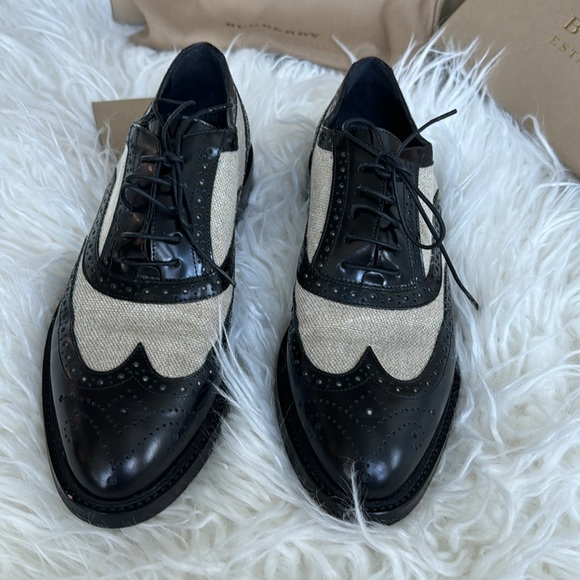 Burberry Shoes - Picture 5 of 10